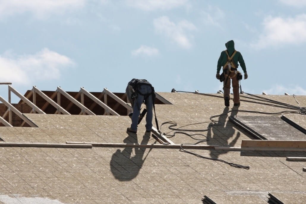 Roof Decking Warning Signs You Should Never Ignore