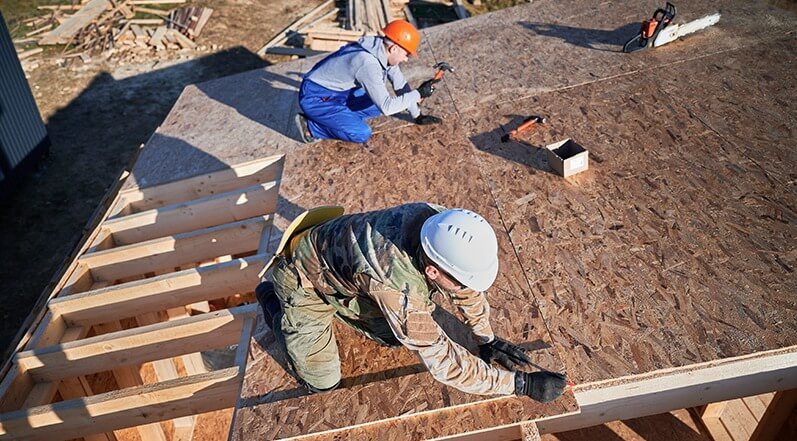 Roof Decking Warning Signs You Should Never Ignore